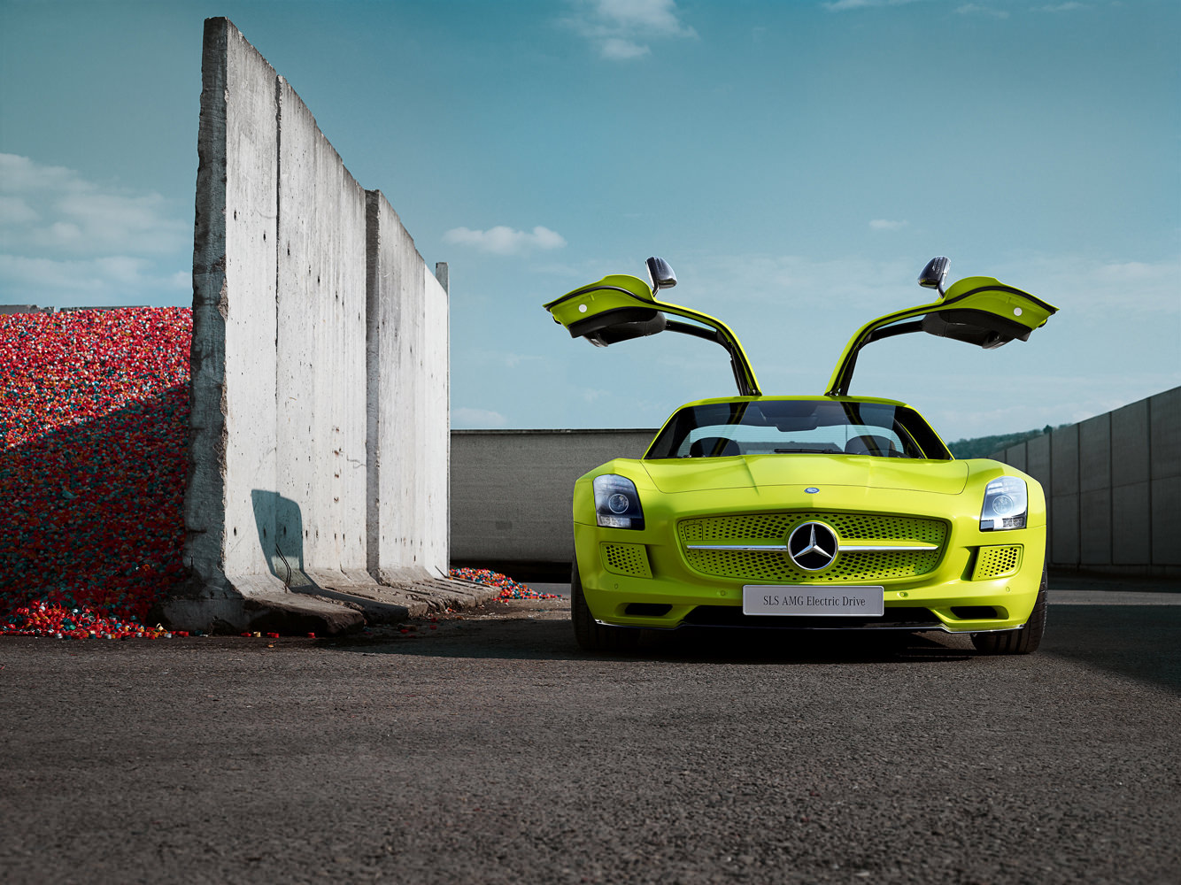Mercedes SLS AMG ED Nylon Magazine
